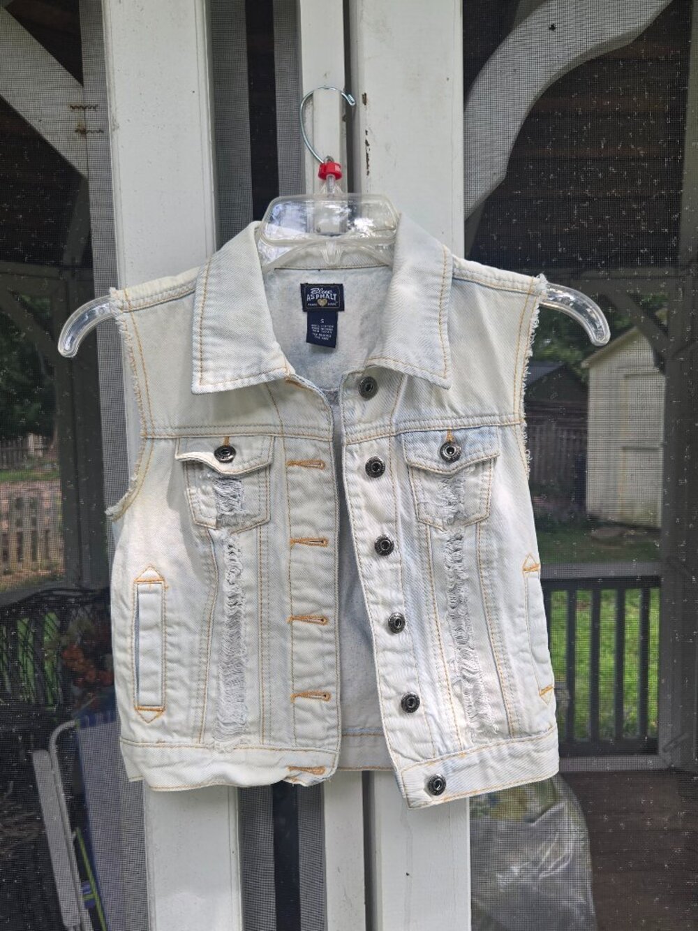 Blue Vintage Asphalt Distressed Light Wash Cropped Denim Vest